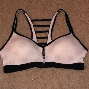 zippered sports bra